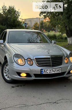 Седан Mercedes-Benz E-Class 2007 в Ровно