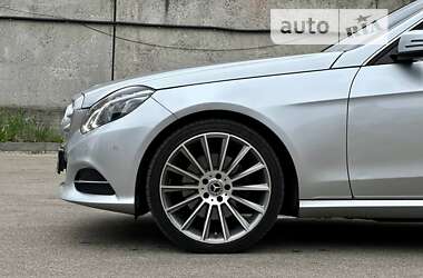 Седан Mercedes-Benz E-Class 2014 в Киеве