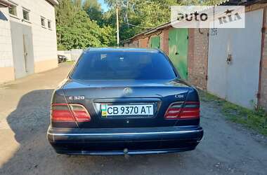 Седан Mercedes-Benz E-Class 2001 в Ніжині