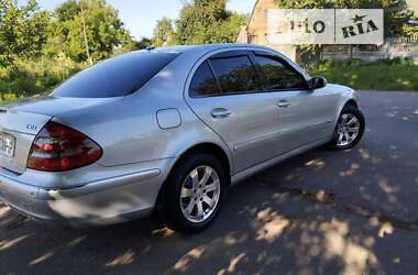 Седан Mercedes-Benz E-Class 2002 в Бердичеві