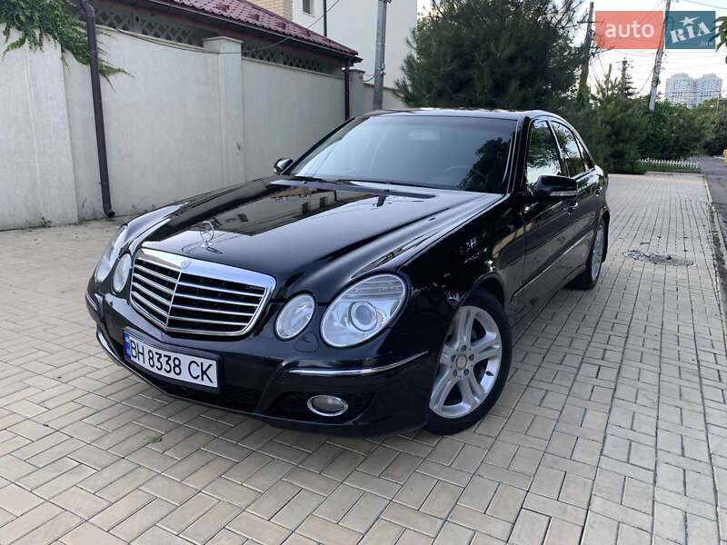 Mercedes-Benz E-Class 2008