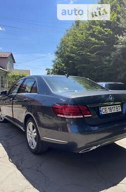 Седан Mercedes-Benz E-Class 2013 в Черновцах