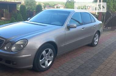 Седан Mercedes-Benz E-Class 2005 в Івано-Франківську