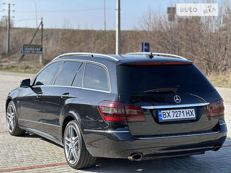 Універсал Mercedes-Benz E-Class 2011 в Старокостянтинові