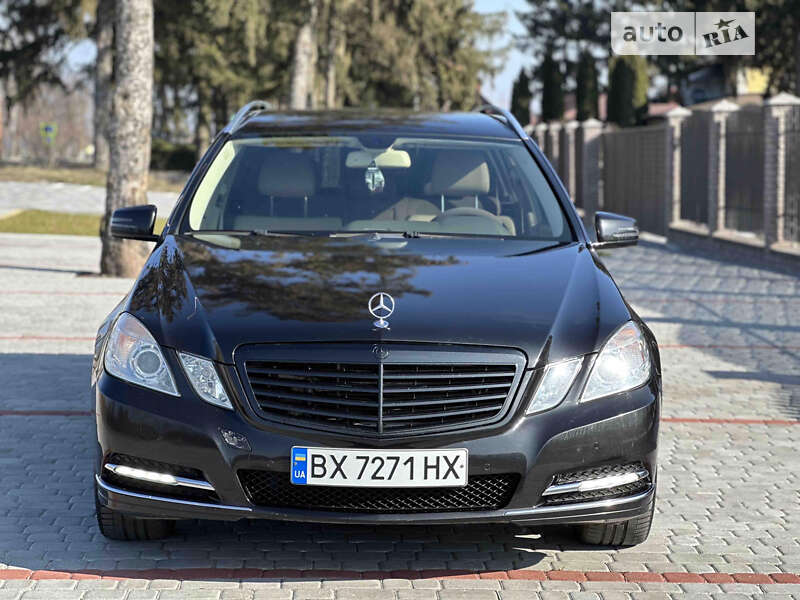 Універсал Mercedes-Benz E-Class 2011 в Старокостянтинові