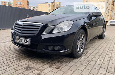 Седан Mercedes-Benz E-Class 2009 в Одессе