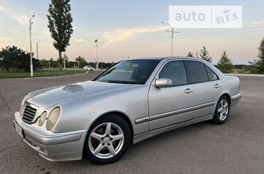 Седан Mercedes-Benz E-Class 2001 в Ізмаїлі