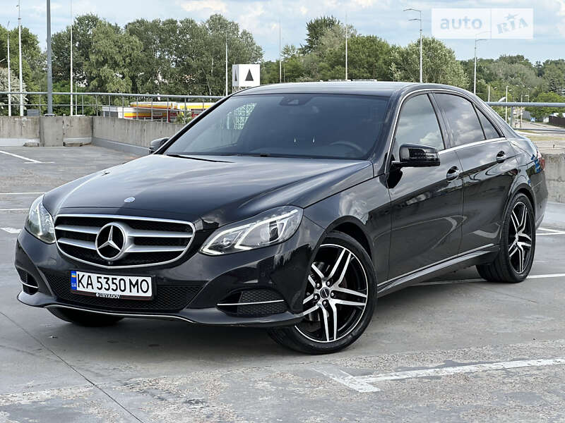 Седан Mercedes-Benz E-Class 2015 в Киеве