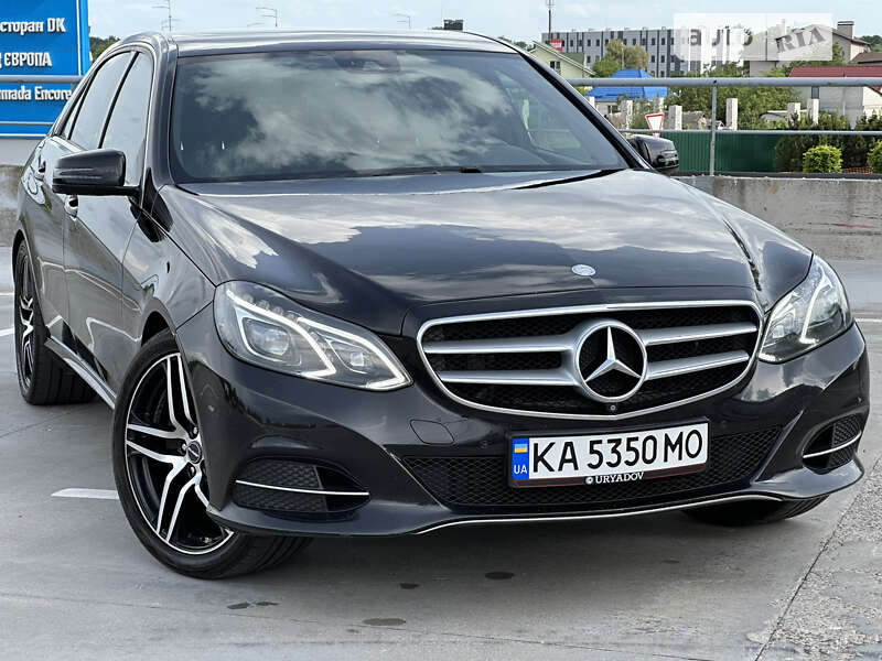 Седан Mercedes-Benz E-Class 2015 в Киеве