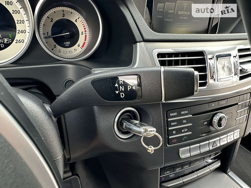 Седан Mercedes-Benz E-Class 2015 в Киеве