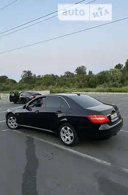 Mercedes-Benz E-Class 2010