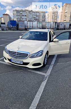 Універсал Mercedes-Benz E-Class 2013 в Києві