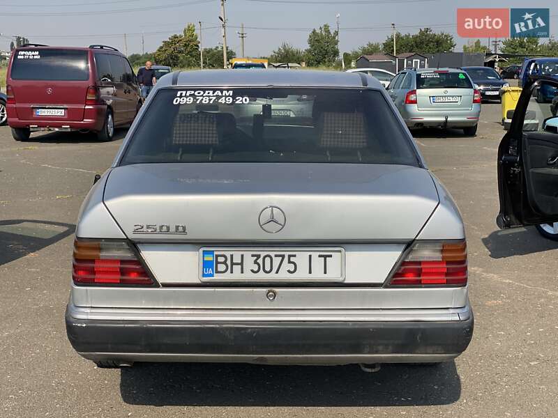 Седан Mercedes-Benz E-Class 1992 в Одесі