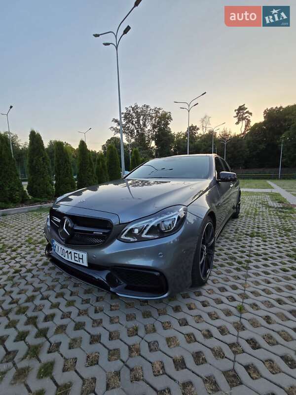 Седан Mercedes-Benz E-Class 2016 в Харкові