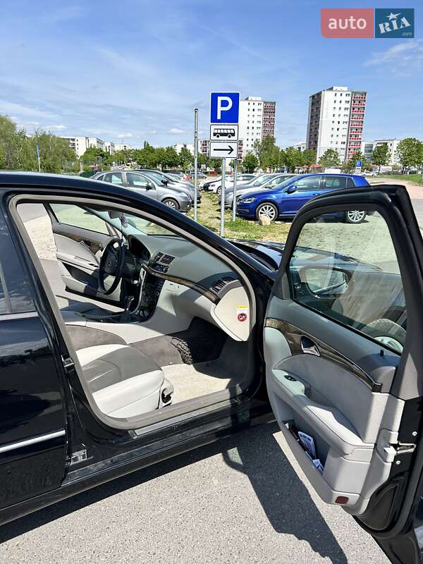 Седан Mercedes-Benz E-Class 2006 в Львові