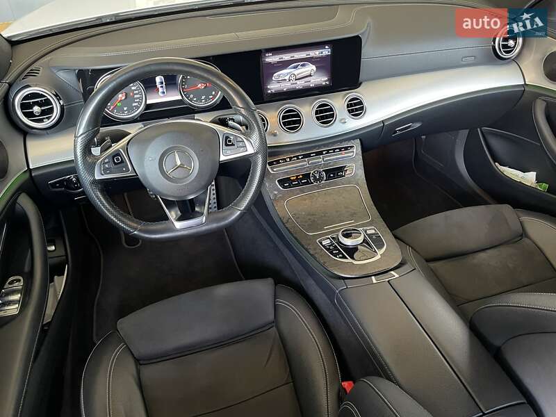 Седан Mercedes-Benz E-Class 2017 в Киеве