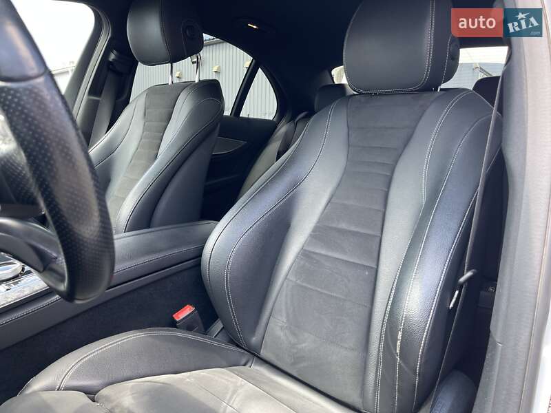 Седан Mercedes-Benz E-Class 2017 в Киеве