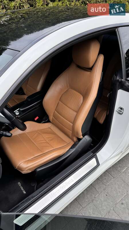 Купе Mercedes-Benz E-Class 2012 в Львове