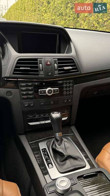 Купе Mercedes-Benz E-Class 2012 в Львове