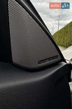 Купе Mercedes-Benz E-Class 2012 в 