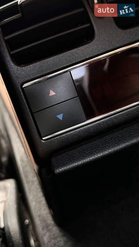 Купе Mercedes-Benz E-Class 2012 в Львове