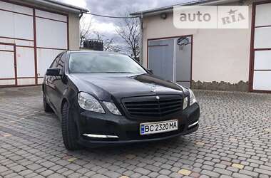 Седан Mercedes-Benz E-Class 2011 в Радехове