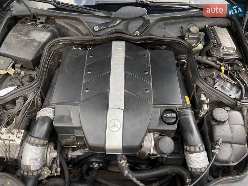 Седан Mercedes-Benz E-Class 2002 в На Новой Боровой