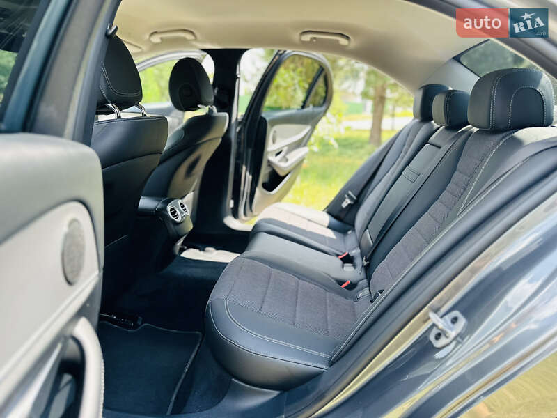Седан Mercedes-Benz E-Class 2019 в Лохвице