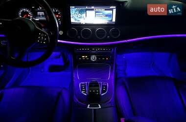 Седан Mercedes-Benz E-Class 2018 в 