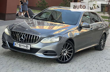 Седан Mercedes-Benz E-Class 2013 в Ивано-Франковске