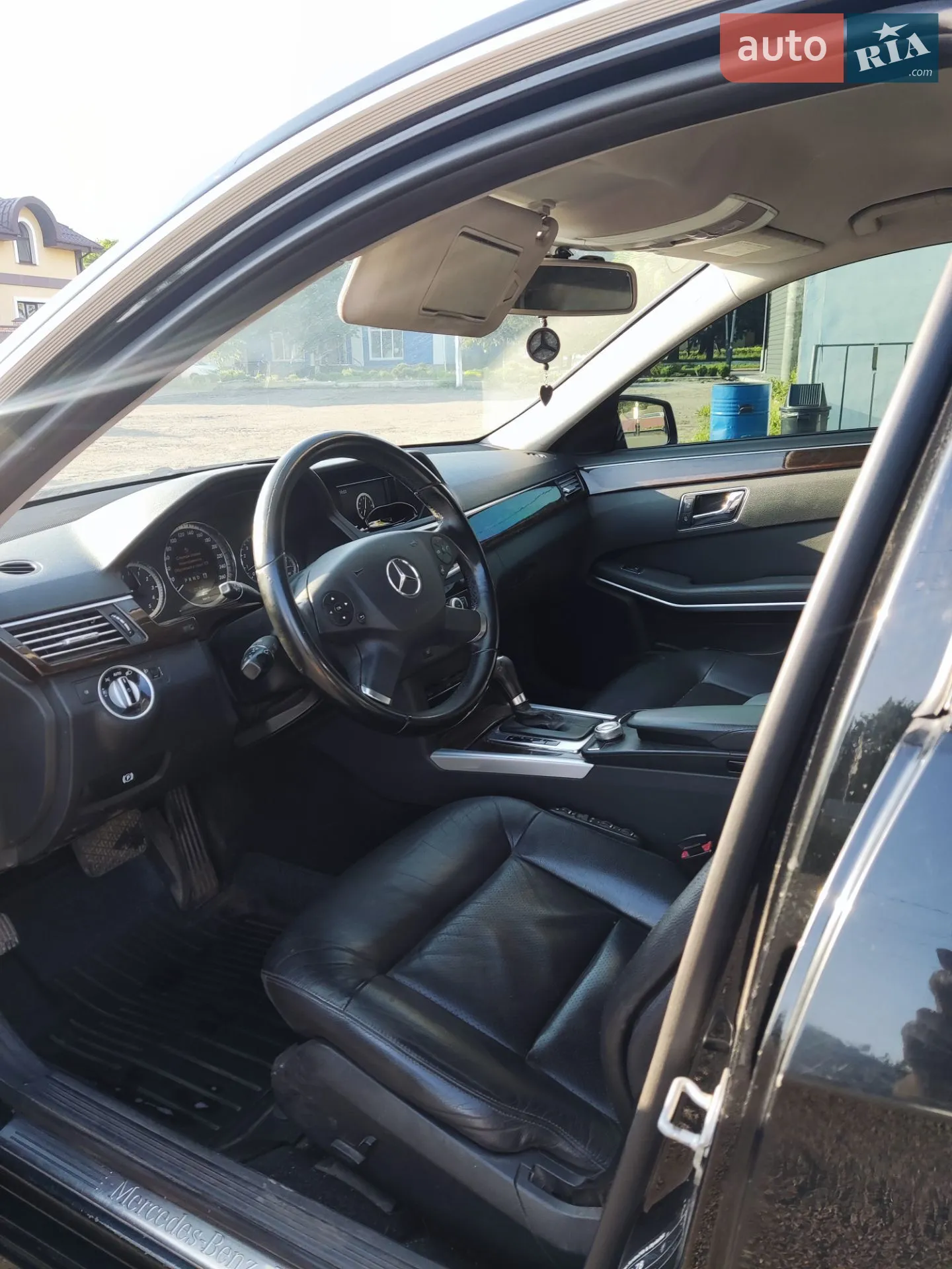 2011 Mercedes-Benz E-klasse - мініатюра 12