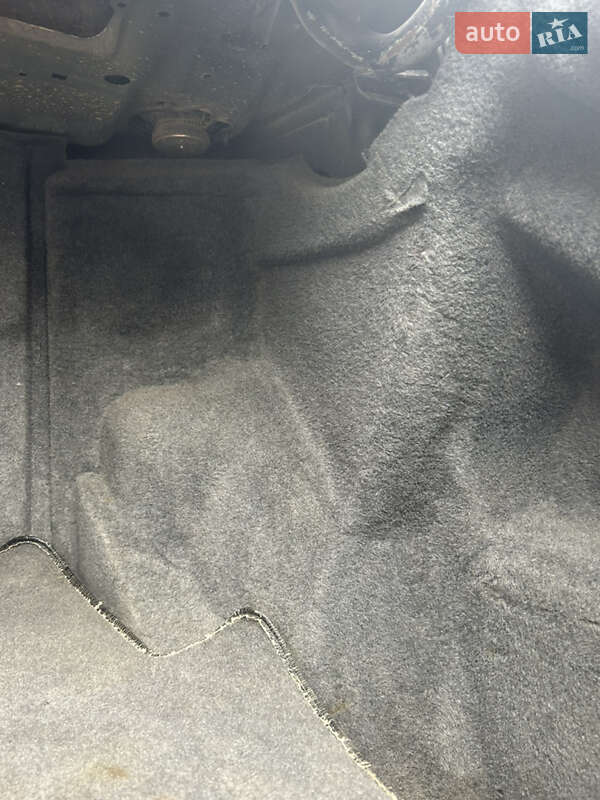 Седан Mercedes-Benz E-Class 1995 в Иршаве фото 47 Седан Mercedes-Benz E-Class 1995 в Иршаве