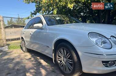 Седан Mercedes-Benz E-Class 2008 в Рівному