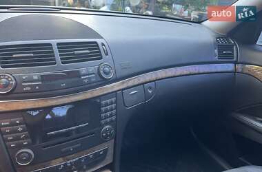 Седан Mercedes-Benz E-Class 2008 в Рівному