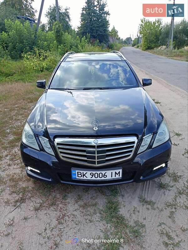 Универсал Mercedes-Benz E-Class 2009 в Хорошеве