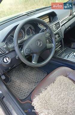 Универсал Mercedes-Benz E-Class 2009 в 