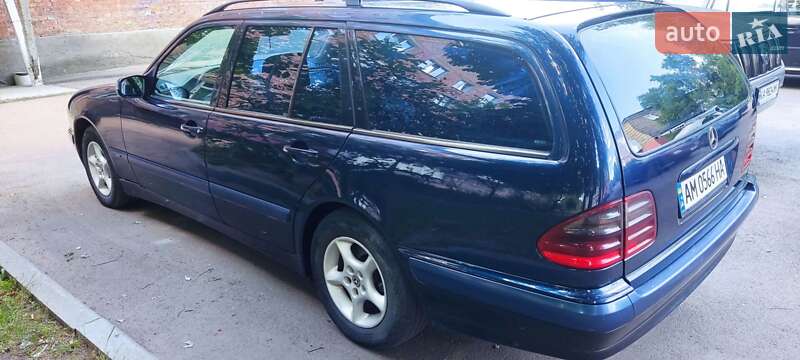Универсал Mercedes-Benz E-Class 2000 в Овруче