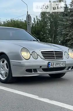 Mercedes-Benz E-Class 1999