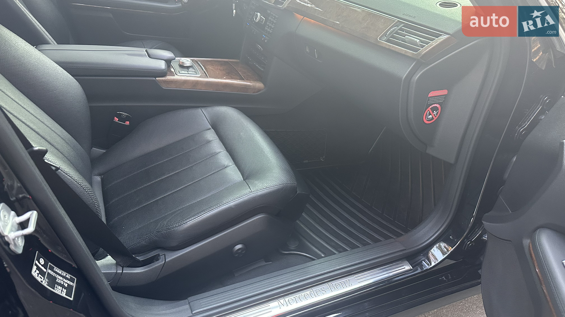 2012 Mercedes-Benz E-klasse - мініатюра 12