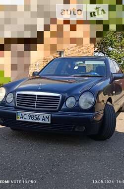 Седан Mercedes-Benz E-Class 1996 в Луцке