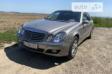 Седан Mercedes-Benz E-Class 2004 в Чернівцях