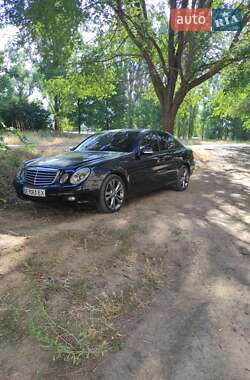 Седан Mercedes-Benz E-Class 2007 в Южноукраїнську