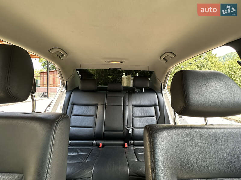 Седан Mercedes-Benz E-Class 2011 в Тячеві