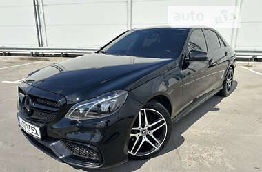 Седан Mercedes-Benz E-Class 2014 в Киеве