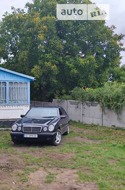 Седан Mercedes-Benz E-Class 1998 в Гайсине