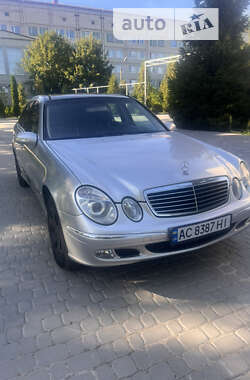 Седан Mercedes-Benz E-Class 2002 в Ратным