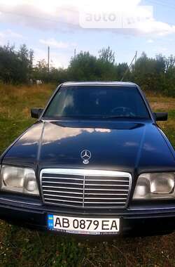 Седан Mercedes-Benz E-Class 1994 в Шаргороді