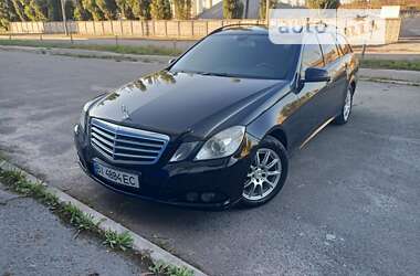 Універсал Mercedes-Benz E-Class 2011 в Києві