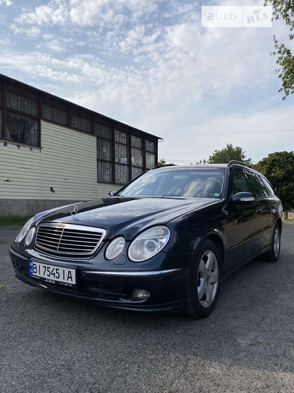 Універсал Mercedes-Benz E-Class 2006 в Полтаві