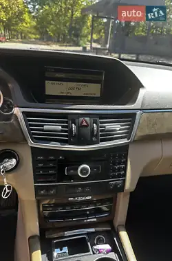 Mercedes-Benz E-Class 2010